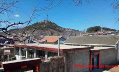 北京郊区密云溪翁庄镇某村190平2.4万/年农家小院出租