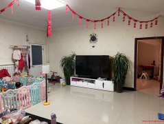 通州西集镇某村220平3.5万/年，房180平院40平