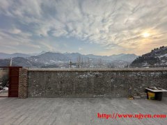 房山某村农宅出租，占地 500 平，依山傍水，环境优美